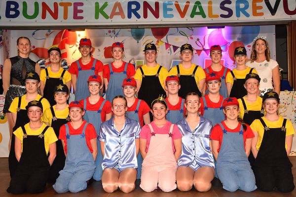 karneval-2025-10241D89400-5F6A-0AEB-C803-B3039A060688.jpg