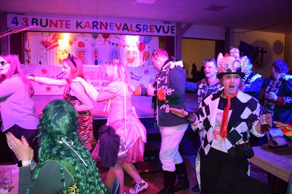 karneval-2025-253B569D7CC-2488-9449-1898-7A6E8CE4CF73.jpg