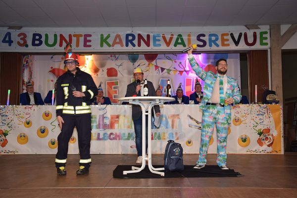 karneval-2025-26851BB69-4EA9-F077-132A-71091DD5E3B6.jpg