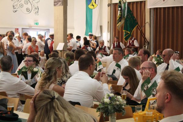 samstag-2026-121EC8ED8D6-8811-1248-595F-6ACCFEE9CFFF.jpg