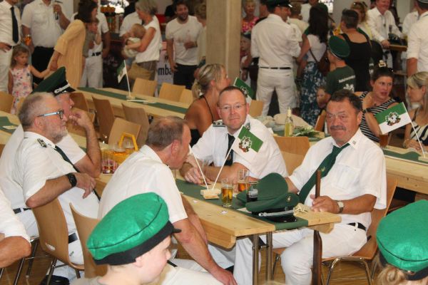 samstag-2026-13063853F75-707E-E0D5-F19D-41ED148F01CD.jpg