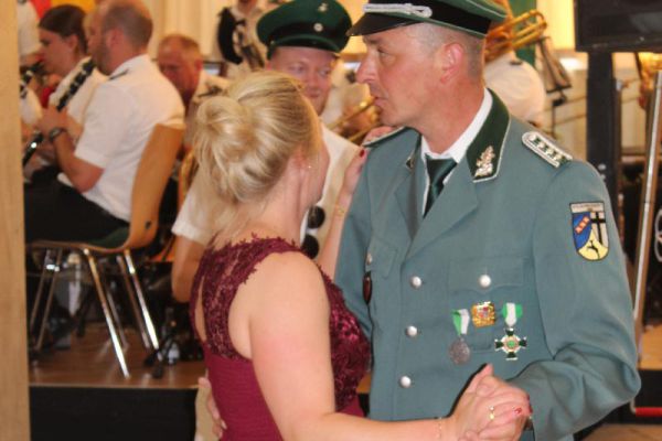 samstag-2026-1678A3DFA03-4D8A-5BAE-66E0-E3E1B4DA4656.jpg