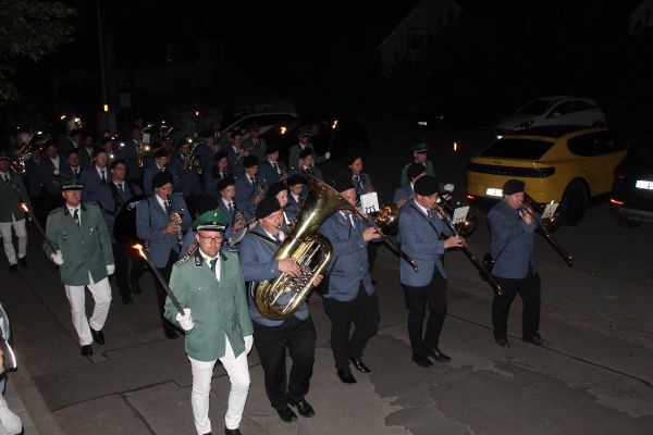 samstag-2026-20412EC645F-DDA7-F4D0-594C-E11273D3C627.jpg
